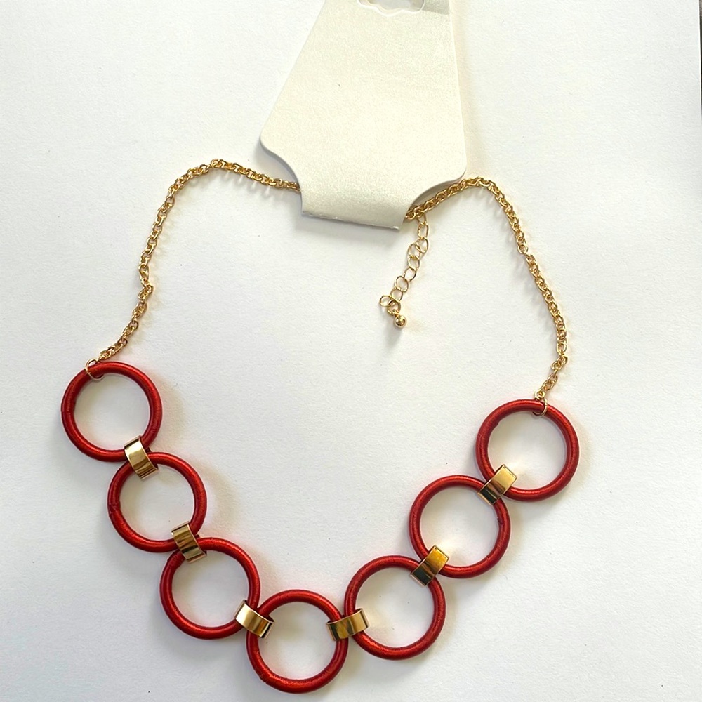 Red and gold linked hoops necklace